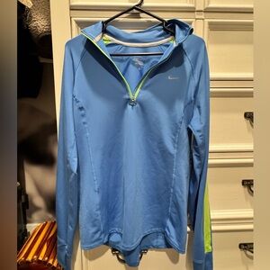 Nike women’s drifit pullover Size Large blue & green.